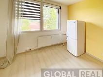 Pronájem bytu 1+1, Studená, Komenského, 32 m2