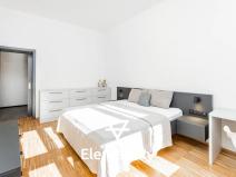 Pronájem bytu 3+kk, Hradec Králové, Šafaříkova, 100 m2