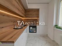 Prodej bytu 2+1, Ostrava, 53 m2