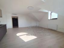 Pronájem atypického bytu, České Budějovice, Fráni Šrámka, 59 m2