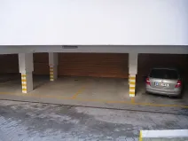 Pronájem garážového stání, Brno, Francouzská, 14 m2