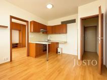 Pronájem bytu 1+1, Ústí nad Labem, Kmochova, 33 m2