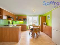 Prodej rodinného domu, Chrást, Bezovka, 220 m2