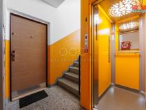 Prodej bytu 1+1, Karlovy Vary - Rybáře, U Koupaliště, 37 m2