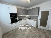 Pronájem bytu 3+1, Pardubice, Lonkova, 75 m2