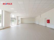Prodej obchodního prostoru, Kladno, U tržnice, 460 m2