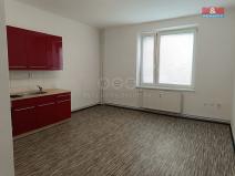 Pronájem bytu 1+kk, Hranice - Hranice I-Město, Tř. 1. máje, 30 m2