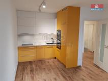 Pronájem bytu 2+kk, Pardubice - Zelené Předměstí, Smilova, 57 m2