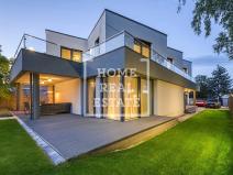 Prodej rodinného domu, Praha - Dolní Měcholupy, Na návsi, 347 m2