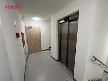 Pronájem bytu 2+kk, Kladno, Jaroslava Holečka, 38 m2