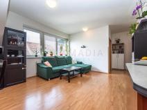 Pronájem bytu 3+kk, Praha - Dubeč, Netlucká, 75 m2
