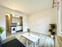 Pronájem bytu 1+kk, Zlín, Bratří Jaroňků, 28 m2