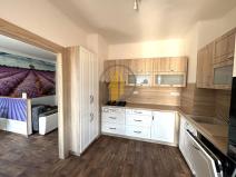 Pronájem bytu 3+1, Mlázovice, Na Ohrádce, 96 m2