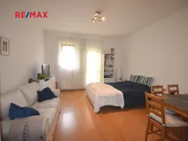 Pronájem bytu 1+kk, Hostivice, Školská, 28 m2