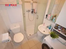 Pronájem bytu 1+kk, Hostivice, Školská, 28 m2