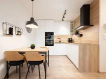 Prodej bytu 2+kk, Rosice, Na Vyhlídce, 45 m2
