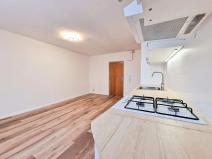 Pronájem bytu 2+kk, Praha - Čimice, Chvatěrubská, 38 m2