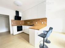 Pronájem bytu 1+kk, České Budějovice, Nádražní, 34 m2