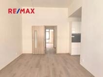 Pronájem bytu 3+kk, Praha - Vinohrady, Bělehradská, 74 m2