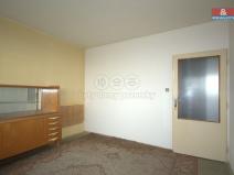 Prodej bytu 3+1, Praha - Prosek, Lovosická, 79 m2