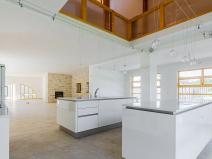 Prodej rodinného domu, Lhotka, 600 m2