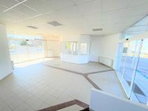 Pronájem obchodního prostoru, Louny, Postoloprtská, 210 m2