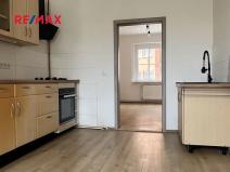 Prodej bytu 2+1, Kladno, Poštovní náměstí, 63 m2