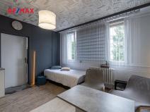 Prodej bytu 3+1, Praha - Lhotka, Dobřejovická, 64 m2