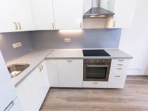 Prodej bytu 1+kk, Praha - Stodůlky, Toufarova, 33 m2