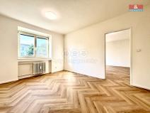 Pronájem bytu 2+1, Hradec Králové, Labská kotlina, 54 m2