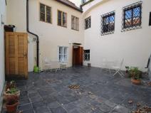 Pronájem bytu 2+kk, Praha - Malá Strana, Zámecké schody, 33 m2