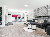 Prodej rodinného domu, Zabrušany, 242 m2