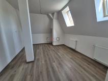 Pronájem bytu 2+1, Nový Bor, Tř. T. G. Masaryka, 62 m2