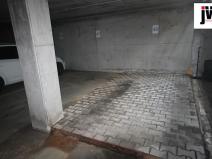 Pronájem garážového stání, Plzeň, Poděbradova, 11 m2