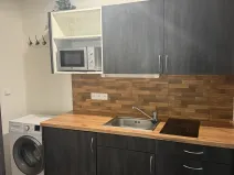 Pronájem bytu 1+kk, Praha - Nové Město, Navrátilova, 33 m2