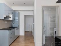 Pronájem bytu 1+kk, Praha - Nové Město, Navrátilova, 30 m2