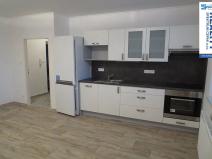 Pronájem bytu 2+kk, Kamenný Újezd, 5. května, 42 m2