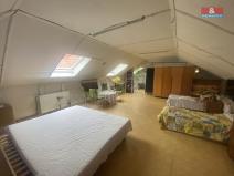Pronájem atypického bytu, Beroun, Palackého, 90 m2
