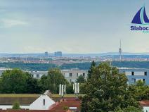 Pronájem bytu 3+1, Praha - Prosek, Veltruská, 61 m2