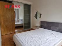 Pronájem bytu 2+kk, Jesenice, V Lázních, 46 m2
