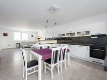 Prodej rodinného domu, Zlín - Louky, K Luhám, 277 m2