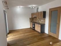 Pronájem bytu 1+kk, Praha - Hlubočepy, Kurandové, 33 m2