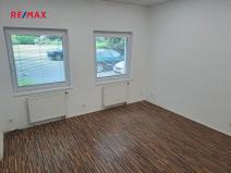 Pronájem kanceláře, Praha - Řepy, Třanovského, 143 m2