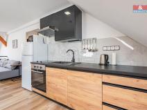 Pronájem atypického bytu, Hoštice, 60 m2