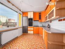Prodej bytu 4+1, Hostinné, Sídliště, 87 m2