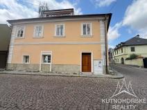 Pronájem garáže, Kutná Hora, Jungmannovo náměstí, 15 m2