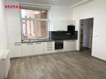 Pronájem bytu 4+kk, Plzeň, Husova, 111 m2