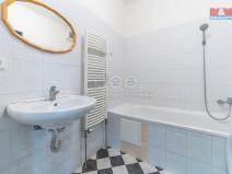 Prodej bytu 2+kk, Aš, Hlavní, 43 m2