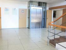 Pronájem kanceláře, Zlín, nám. T. G. Masaryka, 22 m2