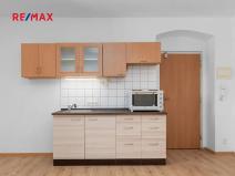 Pronájem bytu 1+kk, Plzeň, Skvrňanská, 30 m2